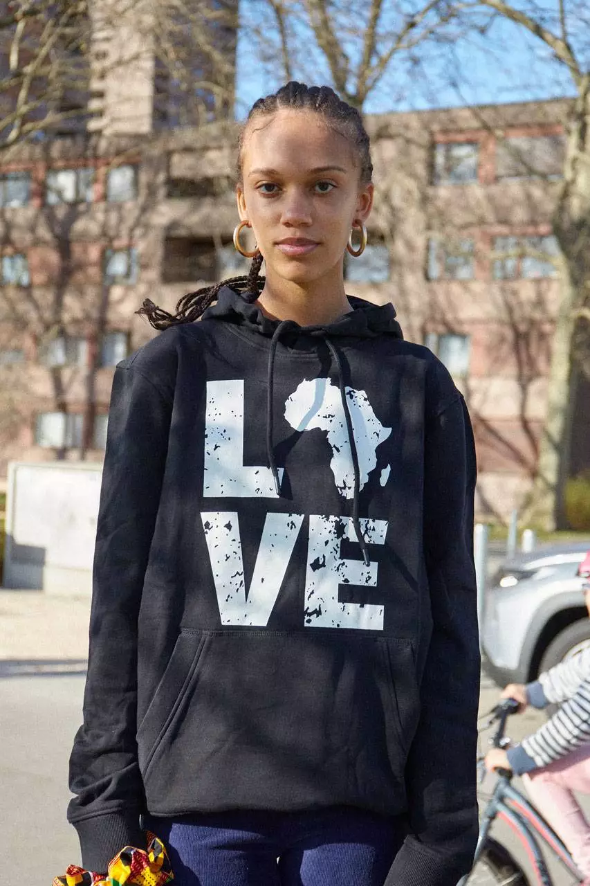 Love Africa – Hoodie – Black Women's Fashion Cassare