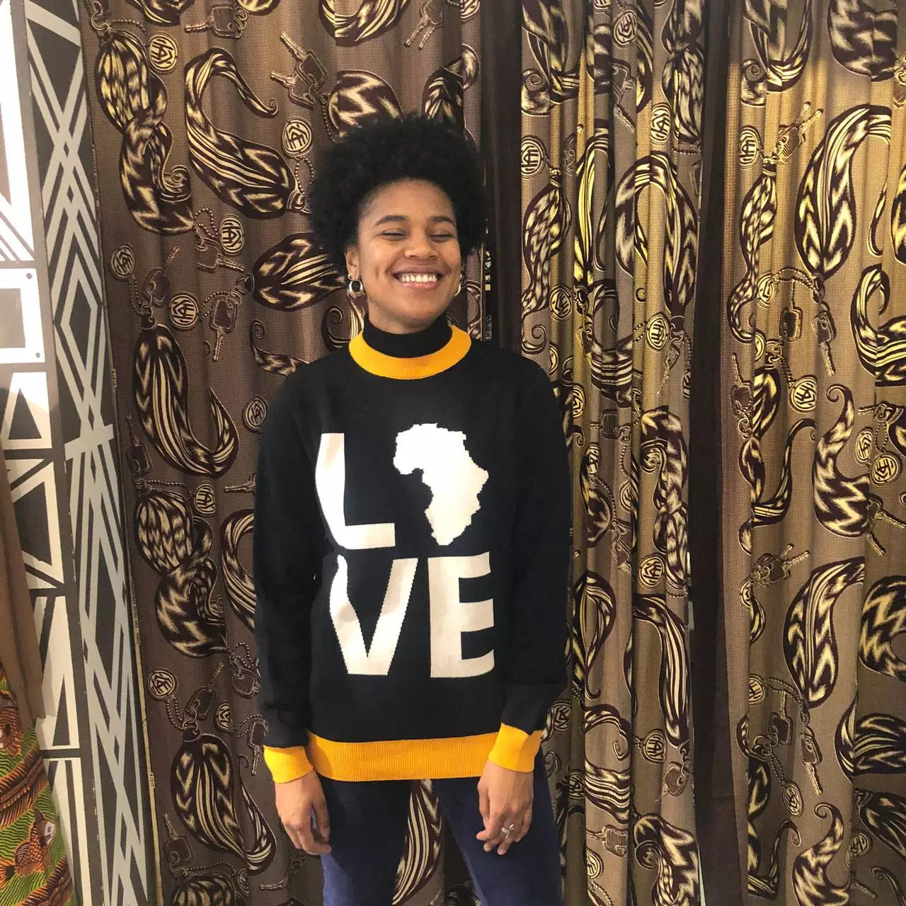 Love Africa – Pullover – Yellow Women's Fashion Cassare